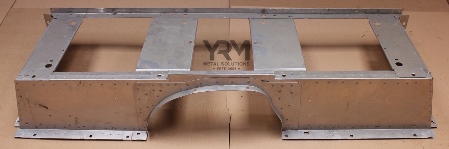 Seat Box Centre Lid Lr Defender Yrm Metal Solutions - Defender Td5 Seat Box Cover