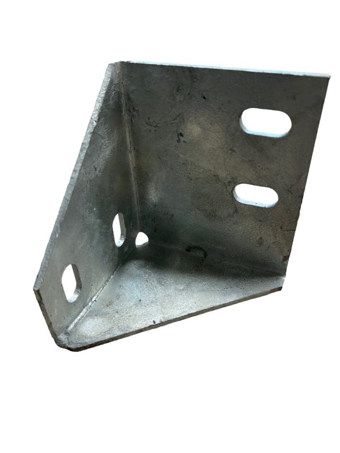 RHS HDG Sill Rail to Chassis Bracket - LR Series 2/3 109 (4 or 5 Door)